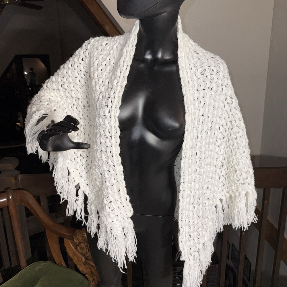 VTG White Hand Knitted Openwork Crochet Wrap Shawl Boho Fringe Triangular 55"x31